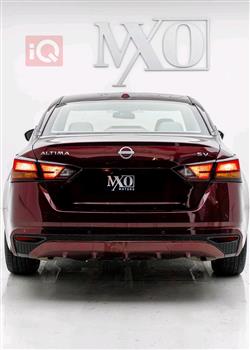 نيسان ألتيما